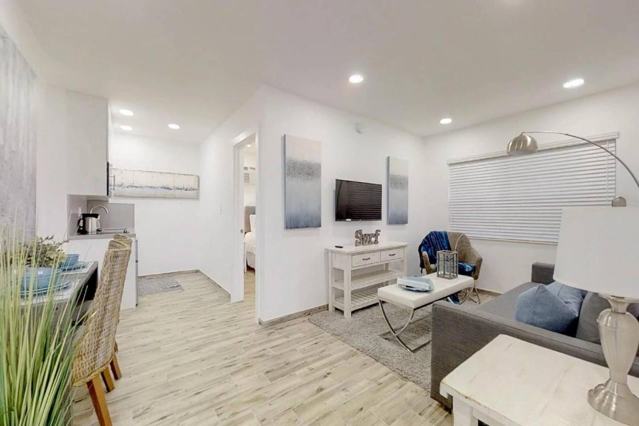 Trendy 1Br W Parking Space & Walk To The Beach #8 Голливуд Экстерьер фото